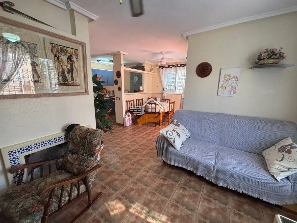 Duplex with pool for sale in Playa de los Locos, imagen 5