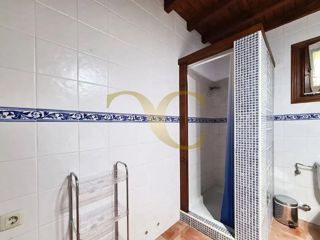Bany de Casa o xalet en venda en Peñamellera Alta amb Calefacció, Jardí privat i Terrassa