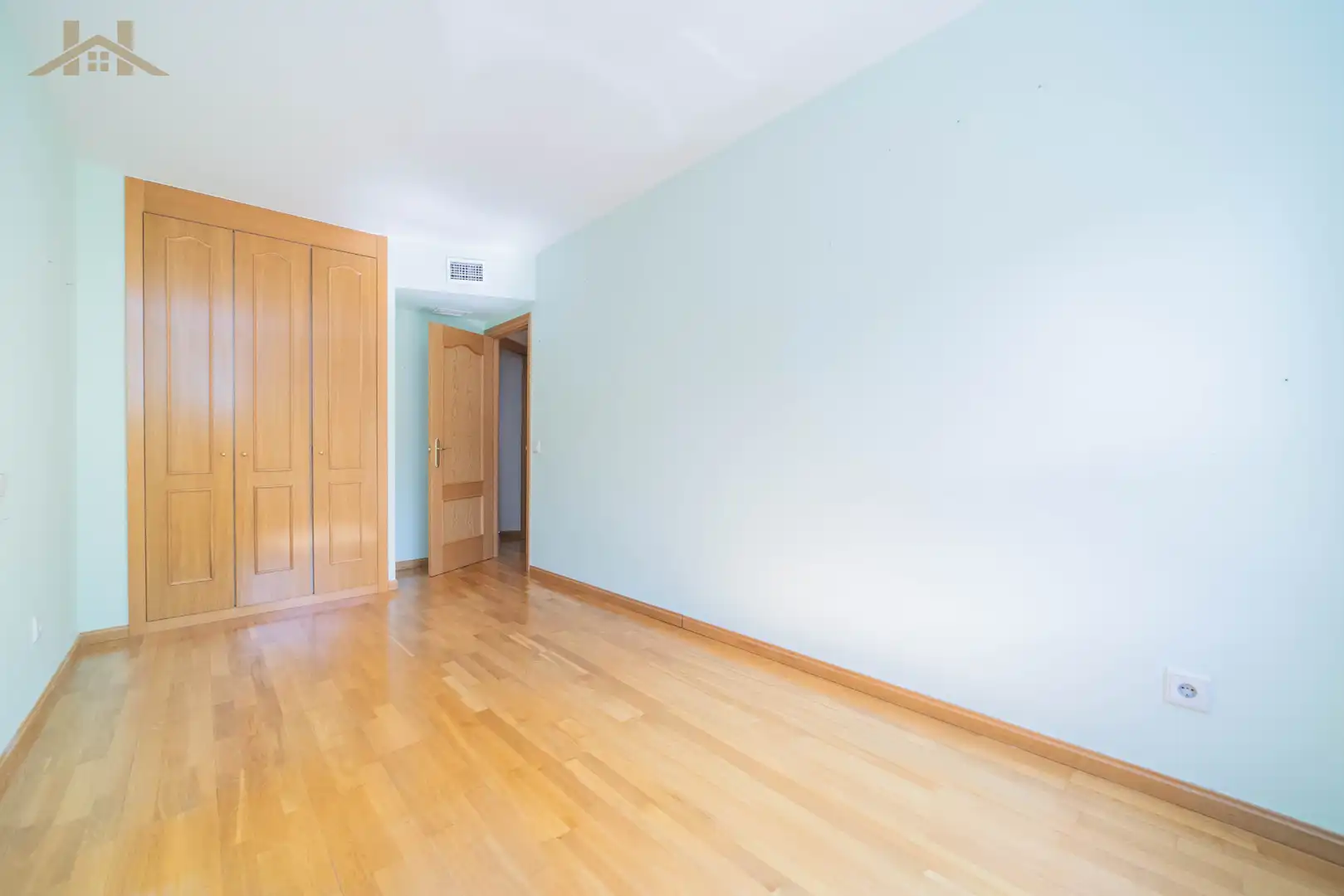 Schlafzimmer von Wohnung zum Verkauf in Madrid mit Klimaanlage, Heizung und Parkett
