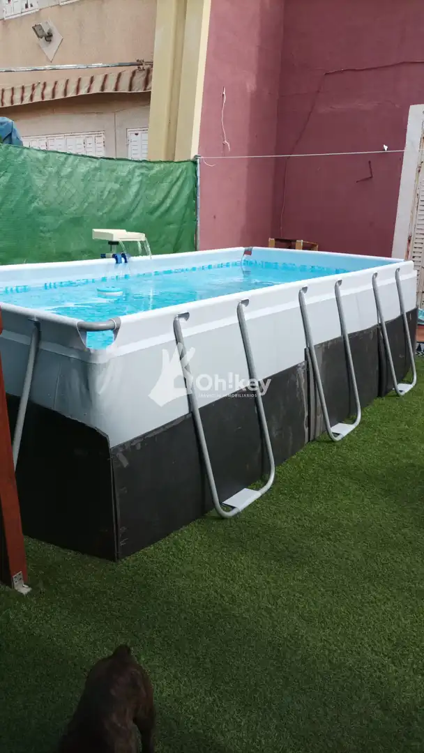 Piscina de Casa o chalet en venta en Marchamalo con Calefacción, Jardín privado y Terraza