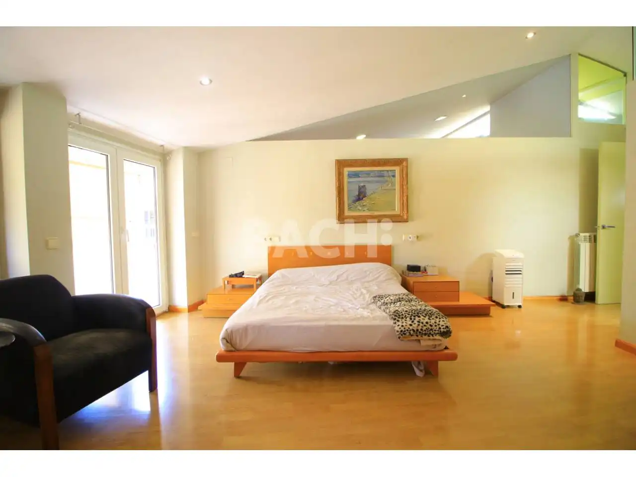 Habitación de Ático en venta en Vic con Aire acondicionado, Calefacción y Parquet