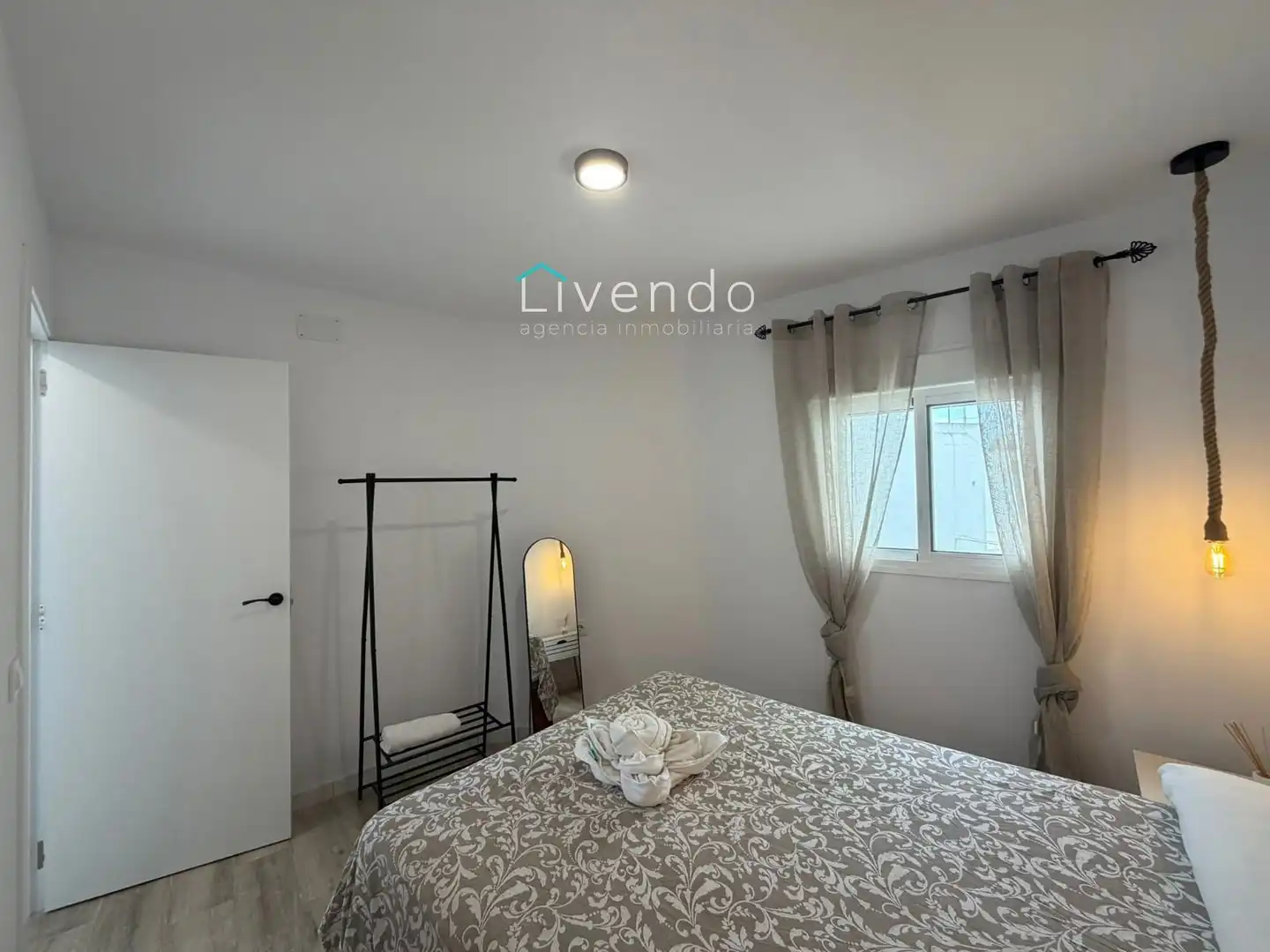 Dormitori de Casa o xalet en venda en Conil de la Frontera amb Aire condicionat i Moblat