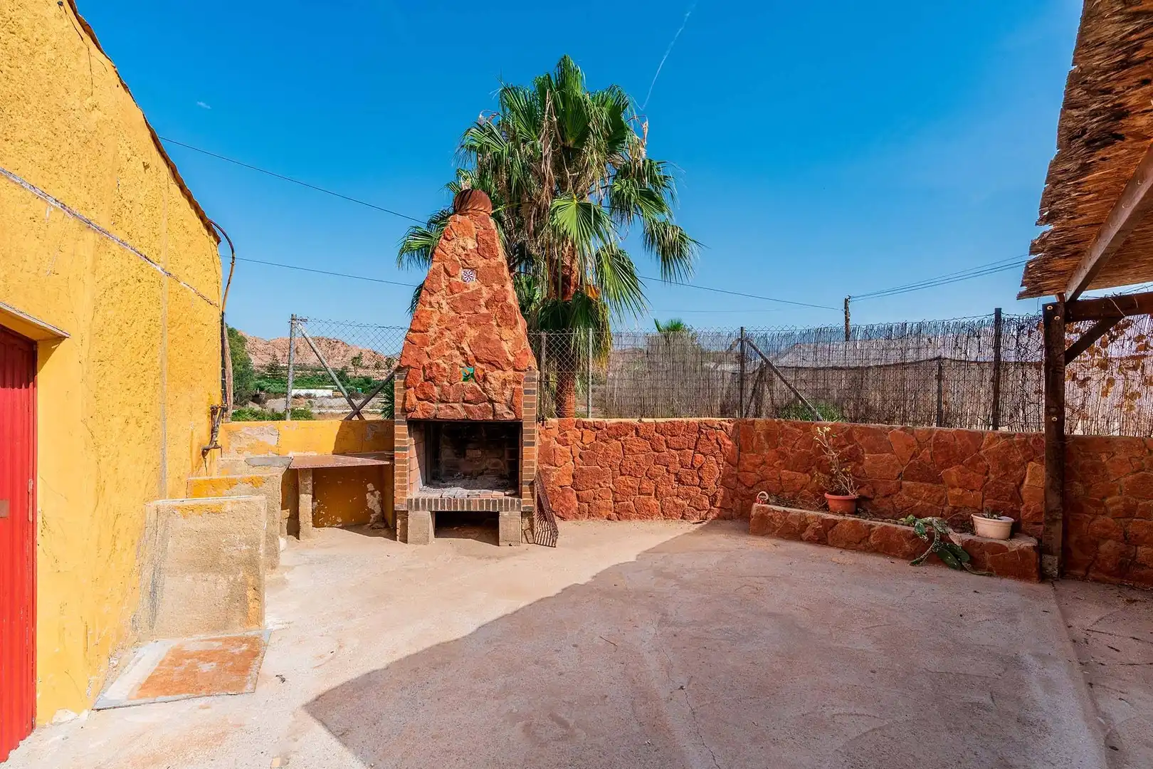Jardí de Finca rústica en venda en Rioja amb Jardí privat