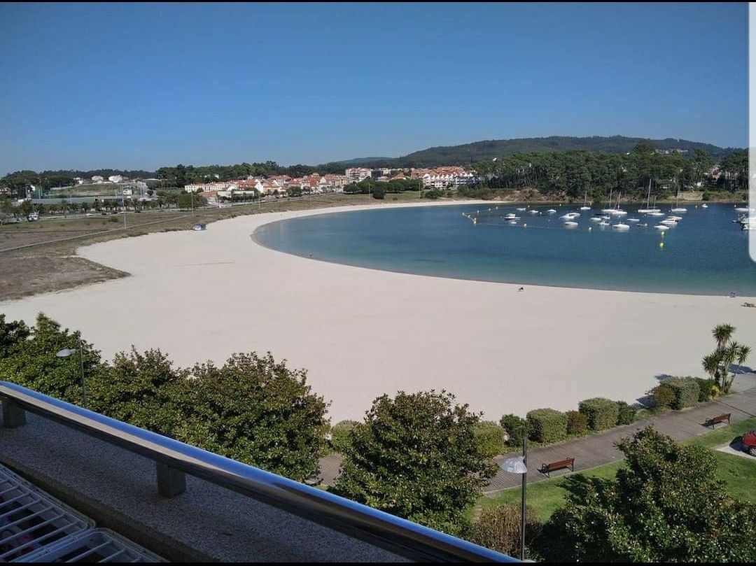 Exterior view of Flat to rent in Sanxenxo  with Terrace, Furnished and Oven