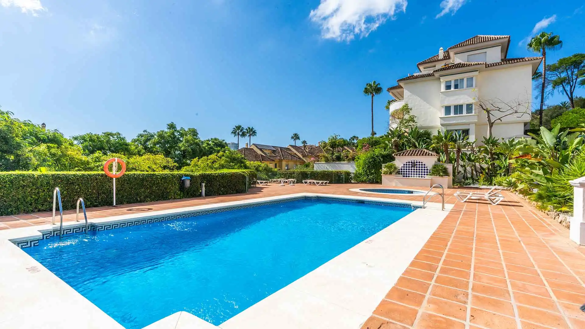 Apartment mit Pool zum Verkauf in Río Real - Los Monteros, imagen 2