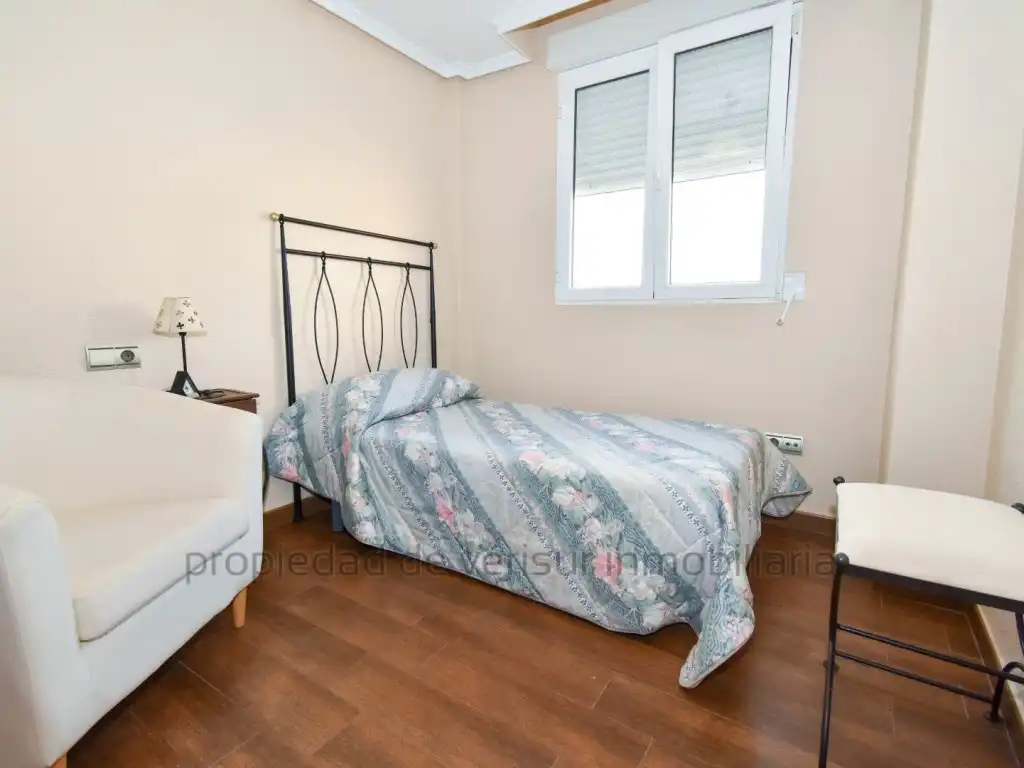 Bedroom of Duplexes for rent in Águilas  with Air Conditioner