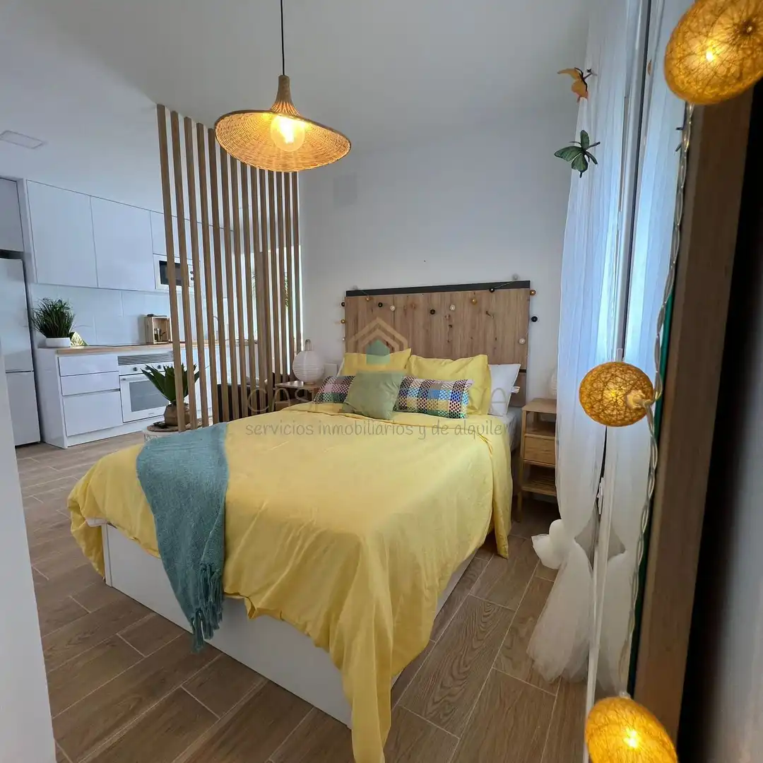 Habitación de Estudio en venta en Sueca con Aire acondicionado, Calefacción y Amueblado