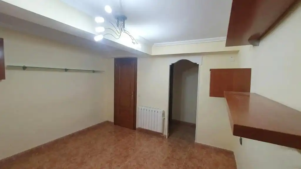 Piso en venta en L'Hospitalet de Llobregat con Aire acondicionado y Calefacción