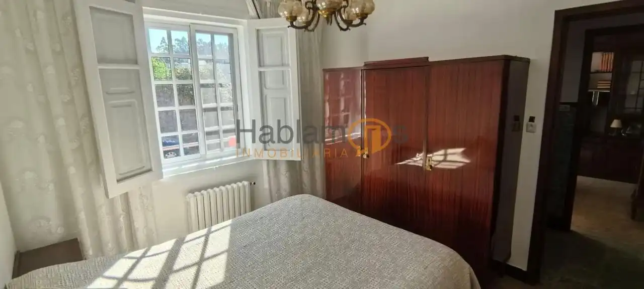 Dormitori de Casa o xalet en venda en Arealonga