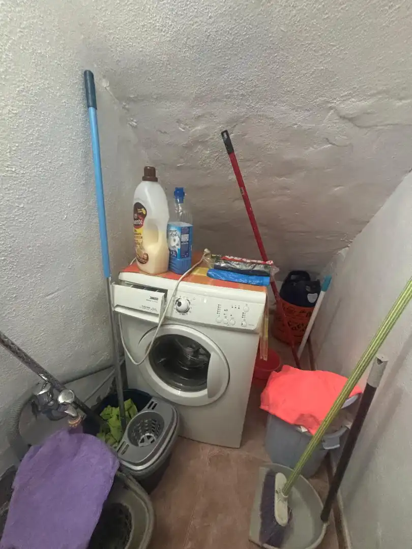 Houses for sale in El Bosque  with Air Conditioner, Oven and Washing machine