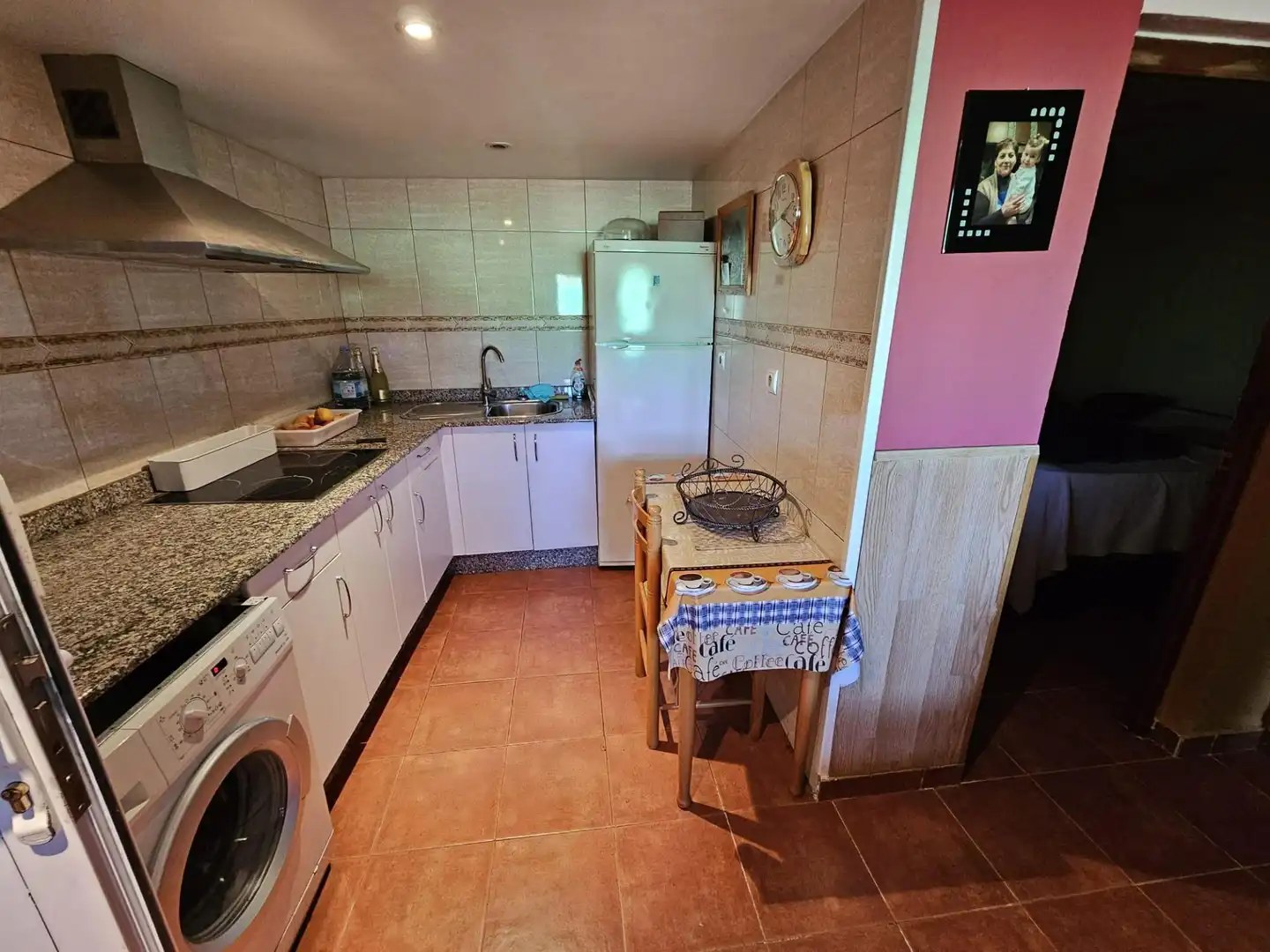Cocina de Casa o chalet en venta en Ponferrada con Aire acondicionado, Calefacción y Jardín privado