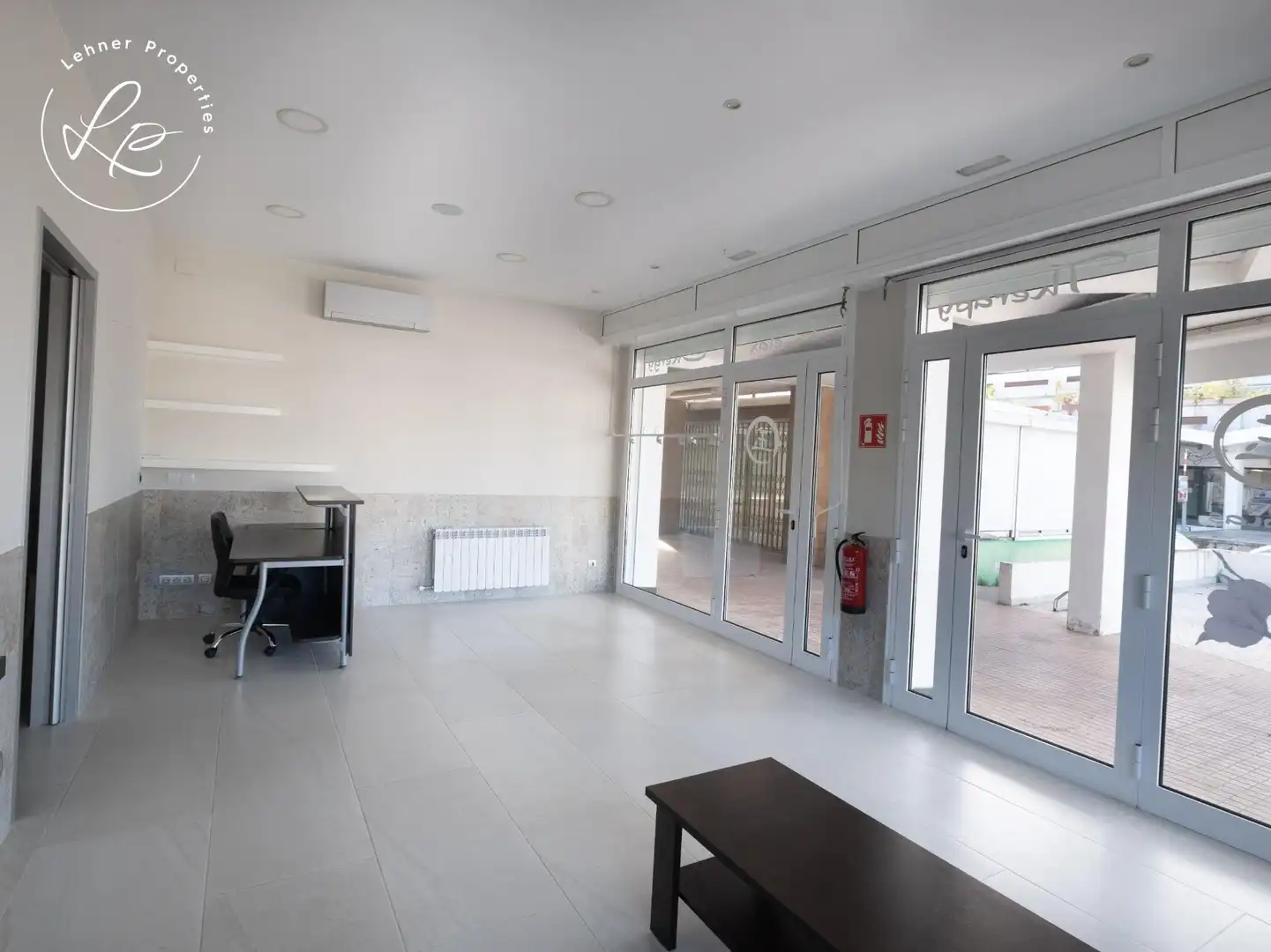 Local en venda en Empuriabrava amb Aire condicionat