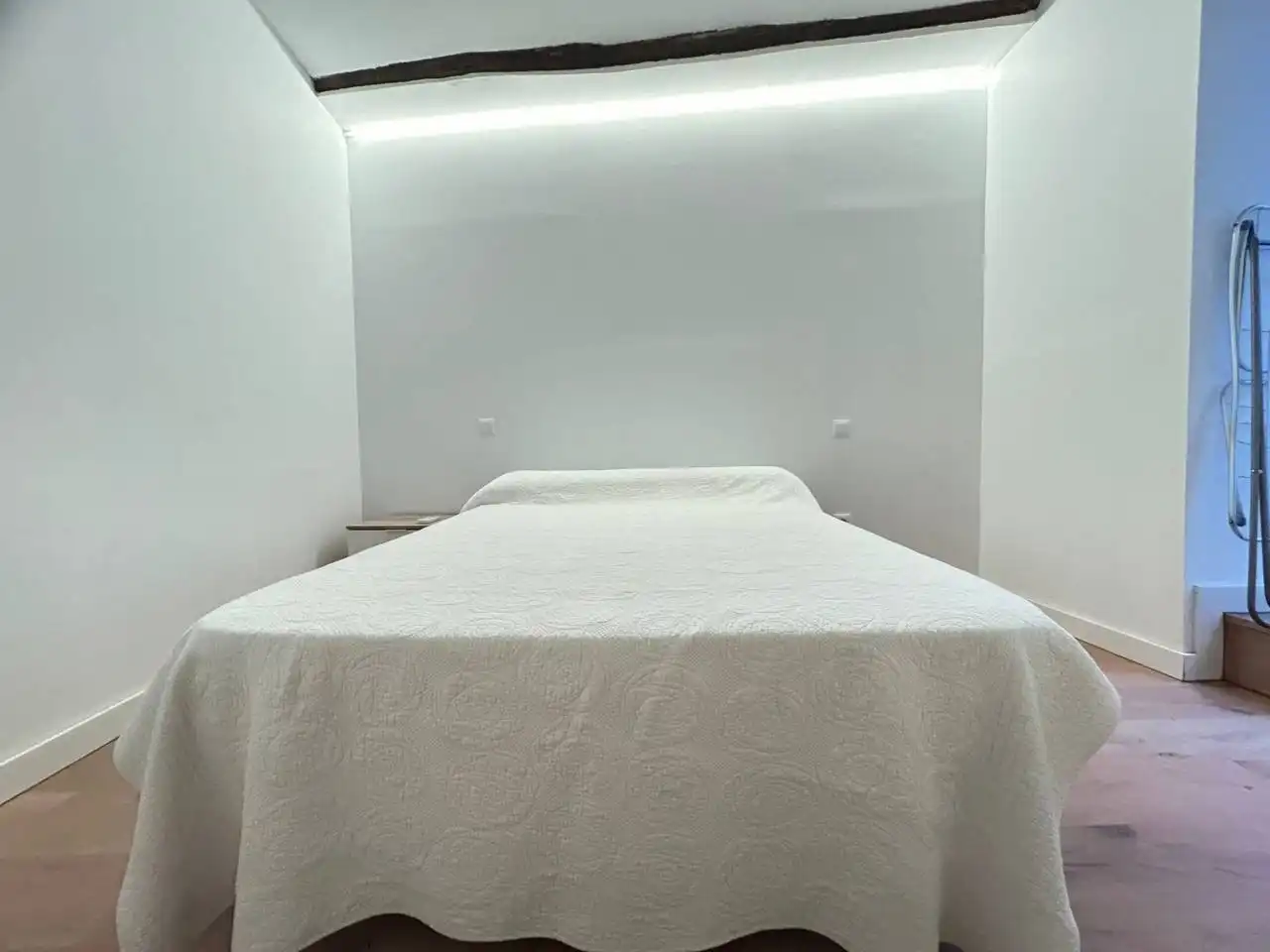 Bedroom of Houses for sale in Bargas  with Air Conditioner, Heating and Alarm