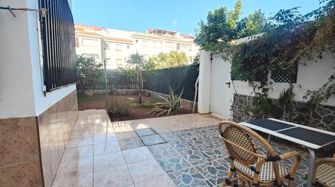 Foto 4 de Planta baixa en venda a Calle Cañada Blanca, Cho - Parque de la Reina, Santa Cruz de Tenerife