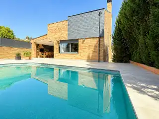 Piscina de Casa o chalet en venta en Rivas-Vaciamadrid con Aire acondicionado, Calefacción y Jardín privado