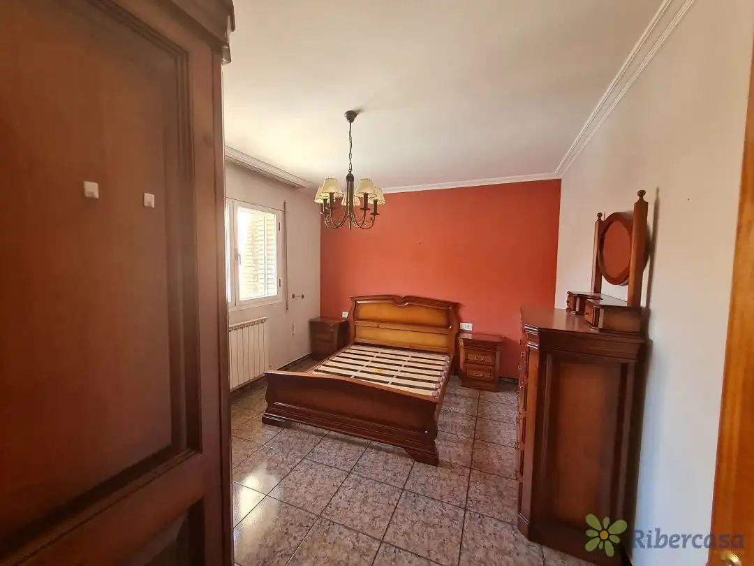 Dormitori de Casa adosada en venda en Ribaforada amb Aire condicionat, Calefacció i Terrassa