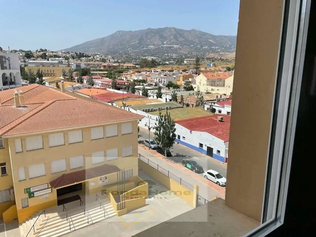 Flat for rent in Calle Feria De Abril, Centro ciudad