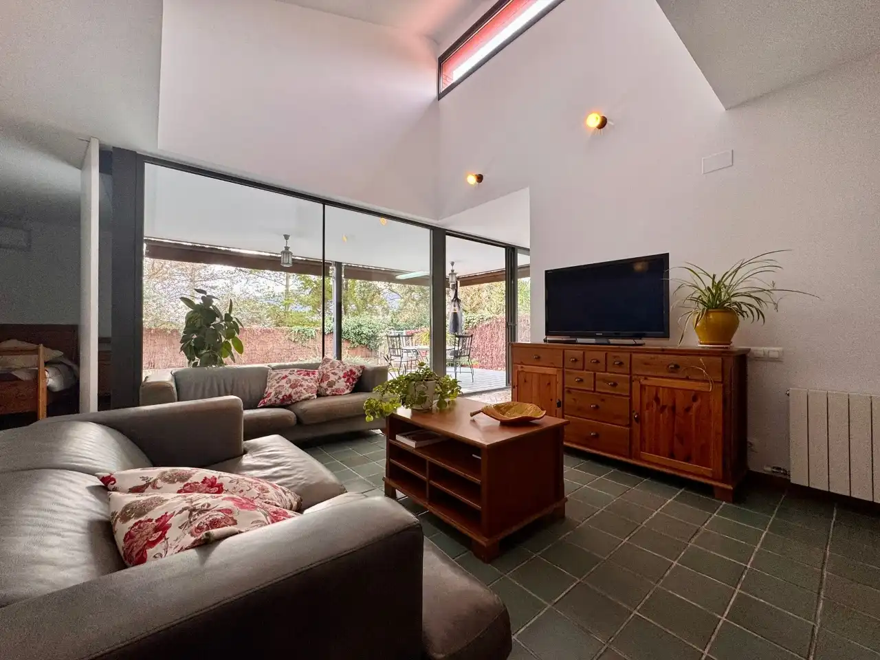 House with garden for sale in Avinguda del President Companys 188, imagen 8