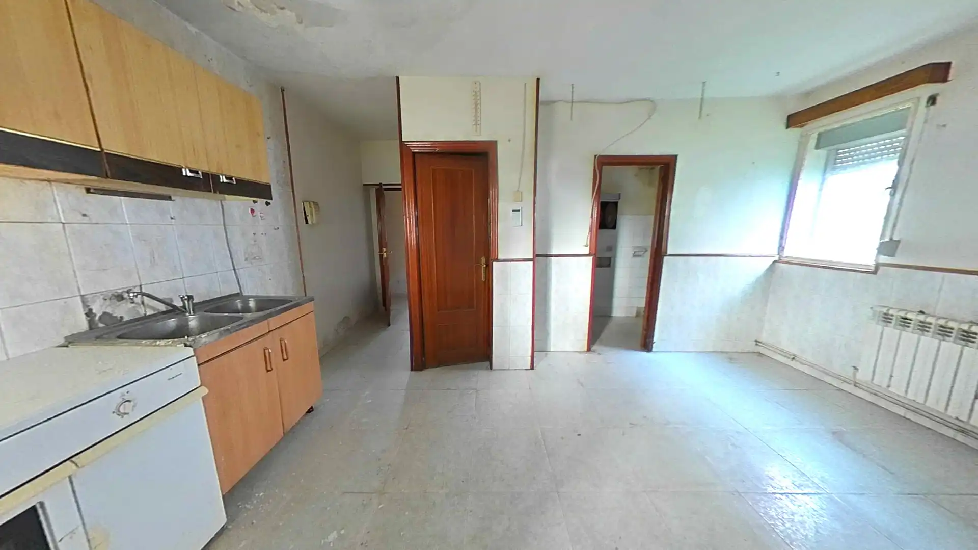 Cuina de Casa o xalet en venda en Lanzahíta amb Jardí privat i Terrassa