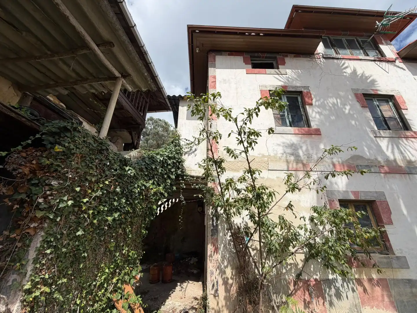 Casa rustica in vendita a Salas, imagen 3