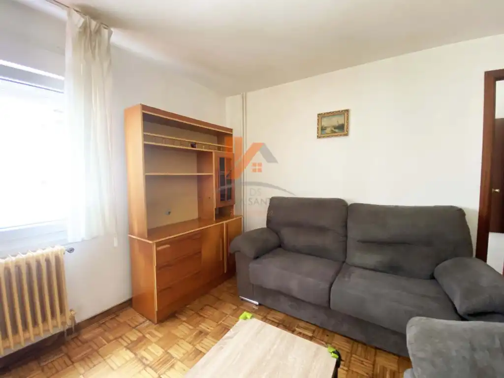 Sala de estar de Apartamento en venta en Santiago de Compostela 
