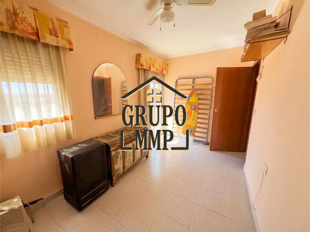 Casa adosada en venta en Onda