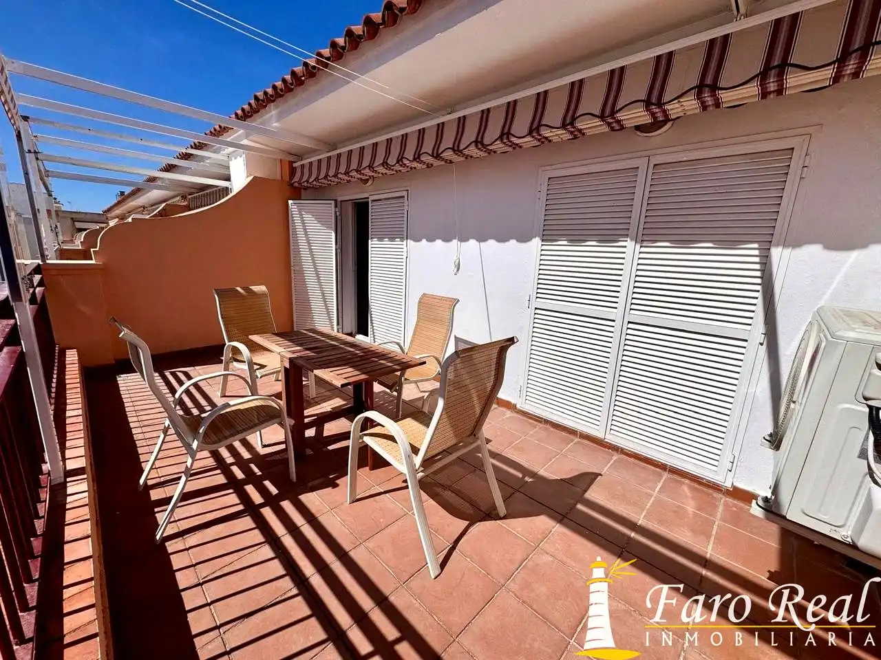 Terrassa de Àtic de lloguer en Sanlúcar de Barrameda amb Aire condicionat, Terrassa i Moblat