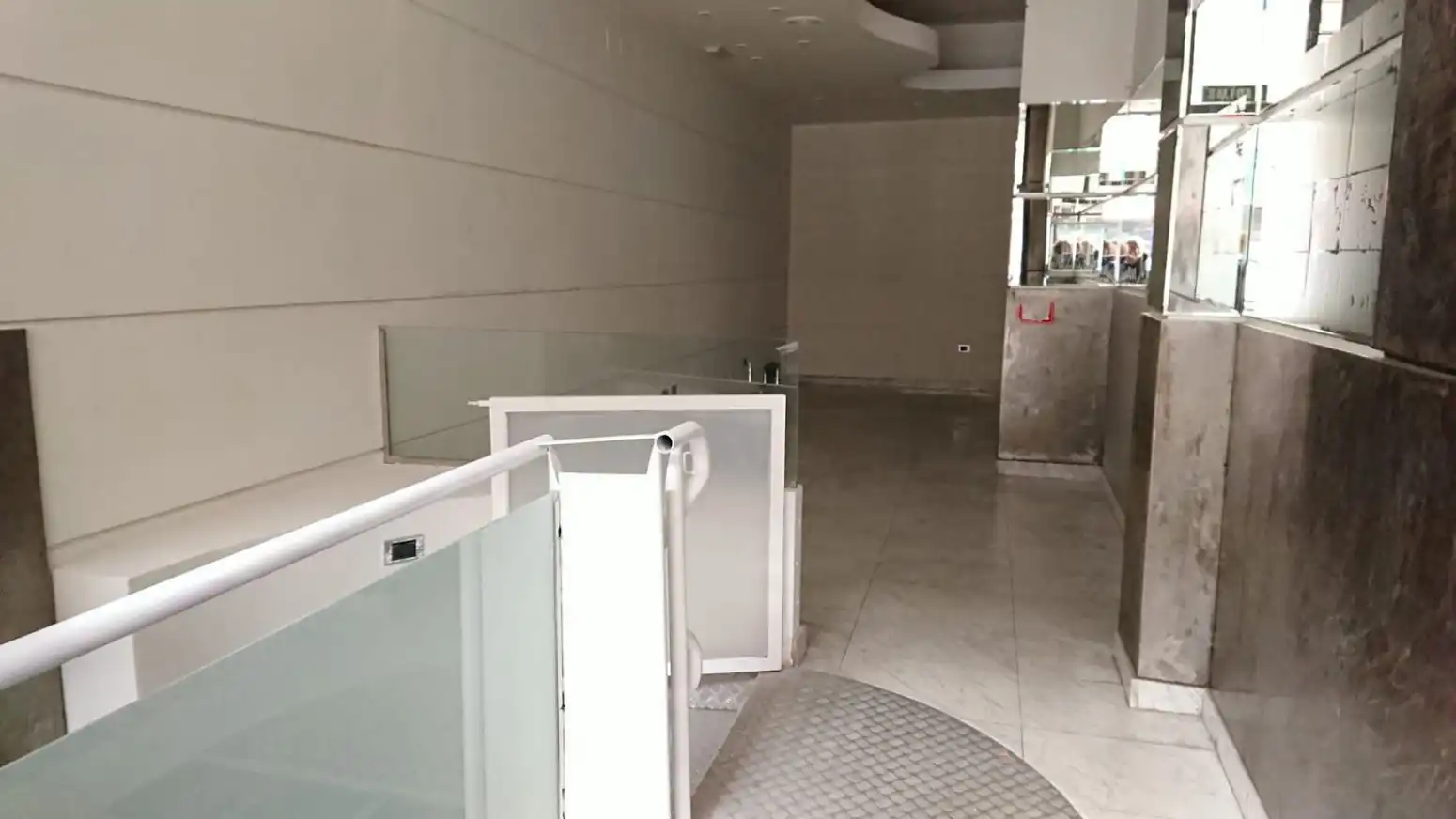 Local comercial en venta en Centro, imagen 4