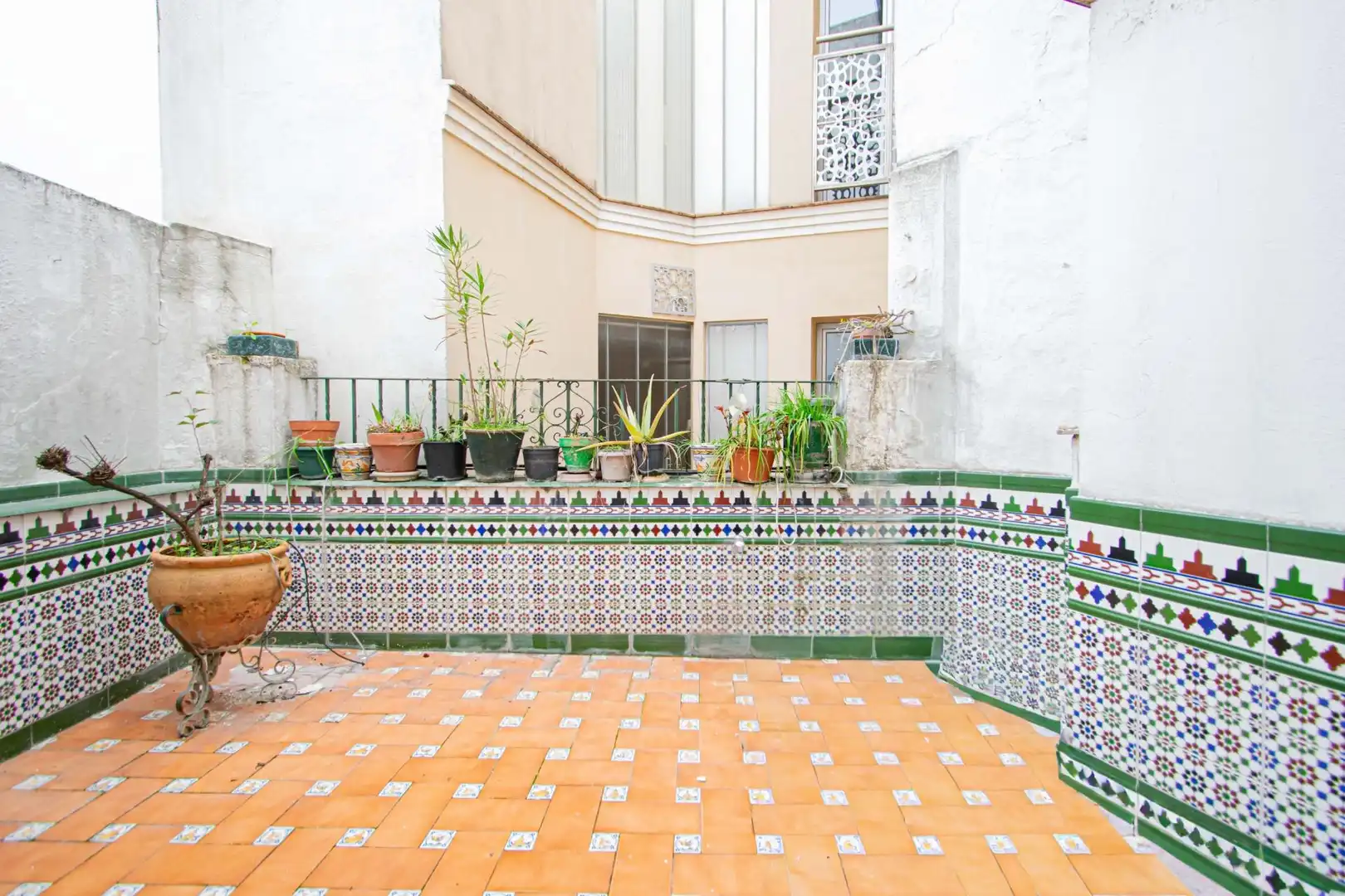 Terrace of Houses for sale in Sevilla  with Balcony