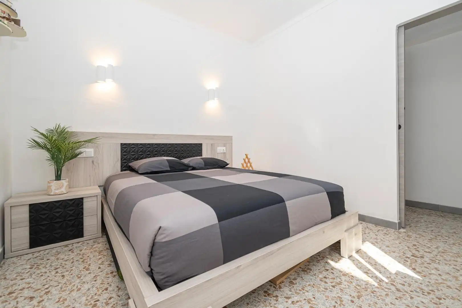 Bedroom of Attic for sale in Inca  with Heating, Balcony and Alarm