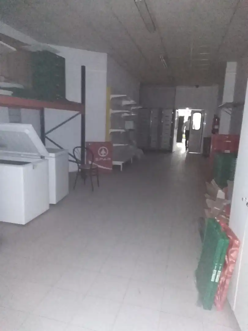 Local de alquiler en Xeraco con Aire acondicionado, Amueblado y Alarma