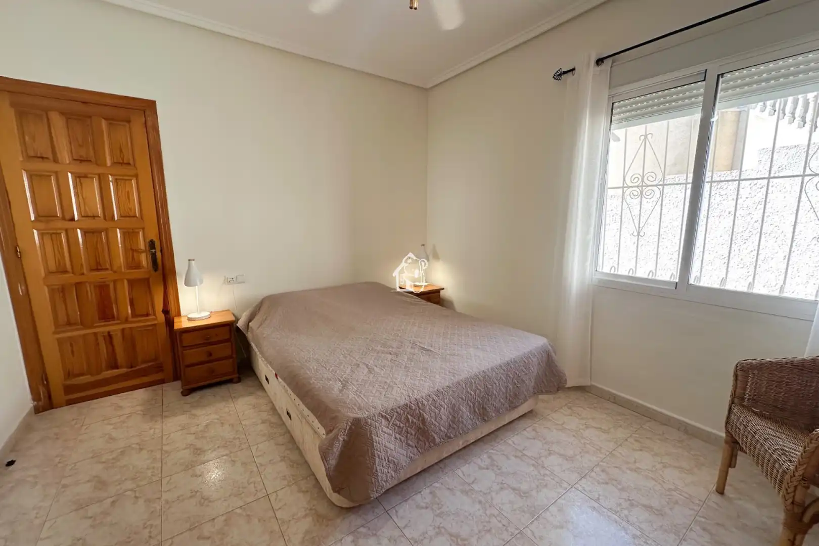 Dormitori de Casa o xalet de lloguer en Rojales amb Aire condicionat, Jardí privat i Terrassa