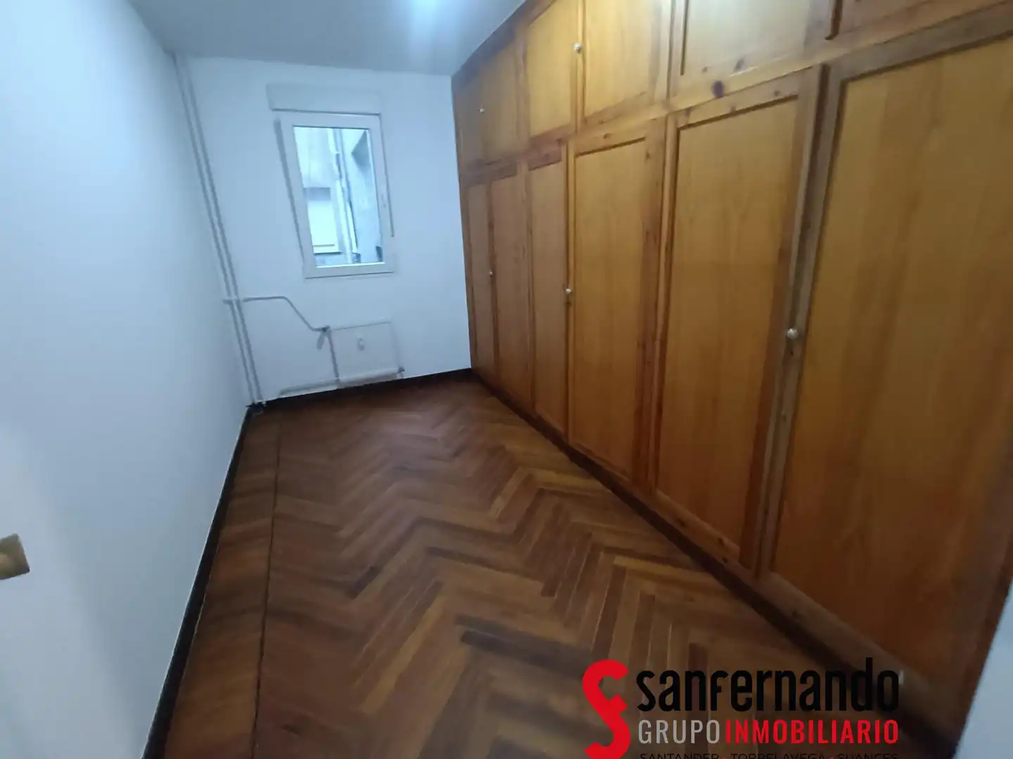 Bedroom of Flat for rent in Santander  with Heating, Parquet flooring and Balcony