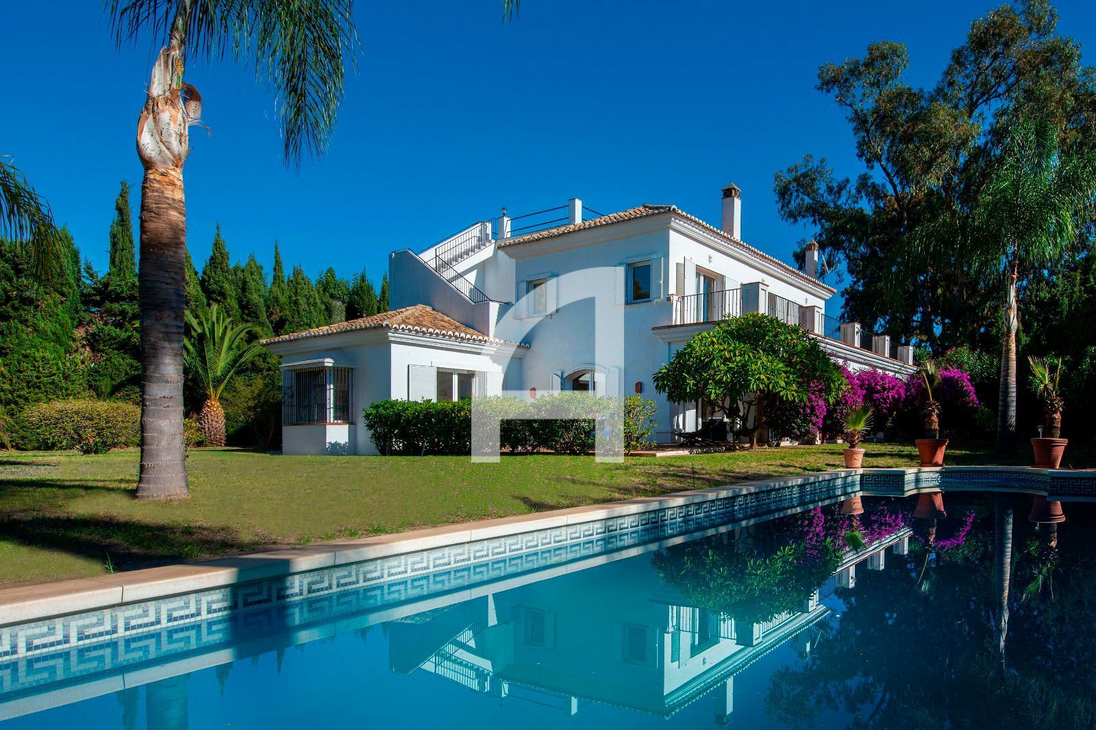 Garden of House or chalet for sale in Marbella  with Air Conditioner, Heating and Private garden