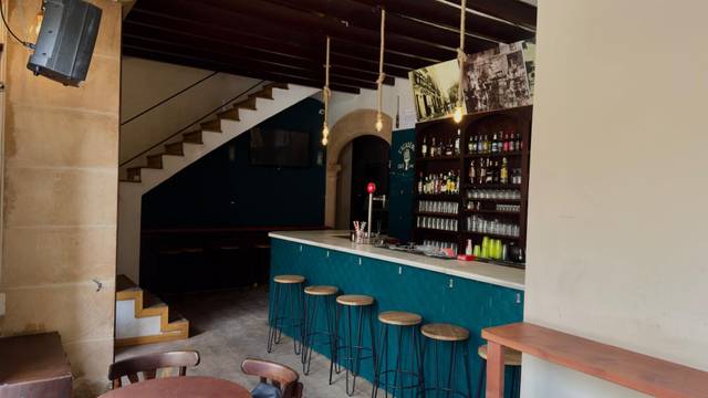 Local comercial en Alquiler en Algaida