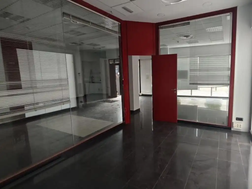 Commercial properties for sale in Getafe  with Air Conditioner