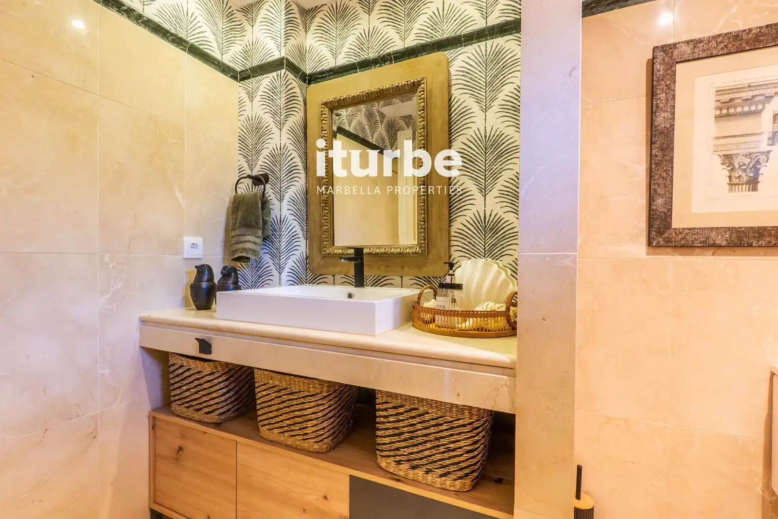 Bathroom of Houses for rent in Marbella  with Air Conditioner, Heating and Private garden
