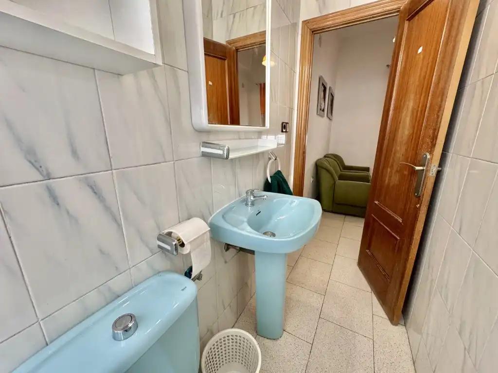 Bathroom of Flat for sale in Córdoba  with Balcony