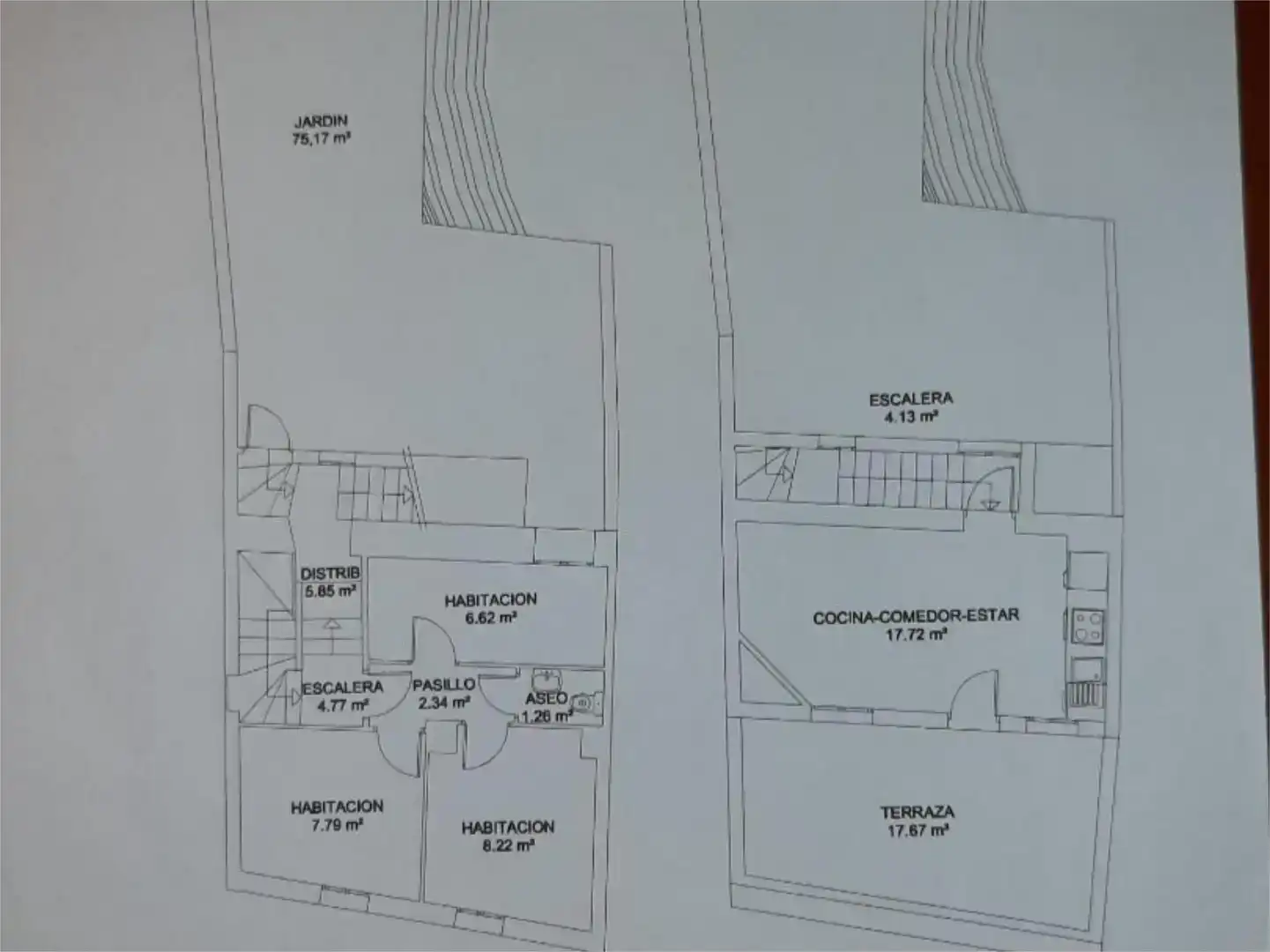 Wohnung zum Verkauf in Biel mit Klimaanlage, Privatgarten und Abstellraum