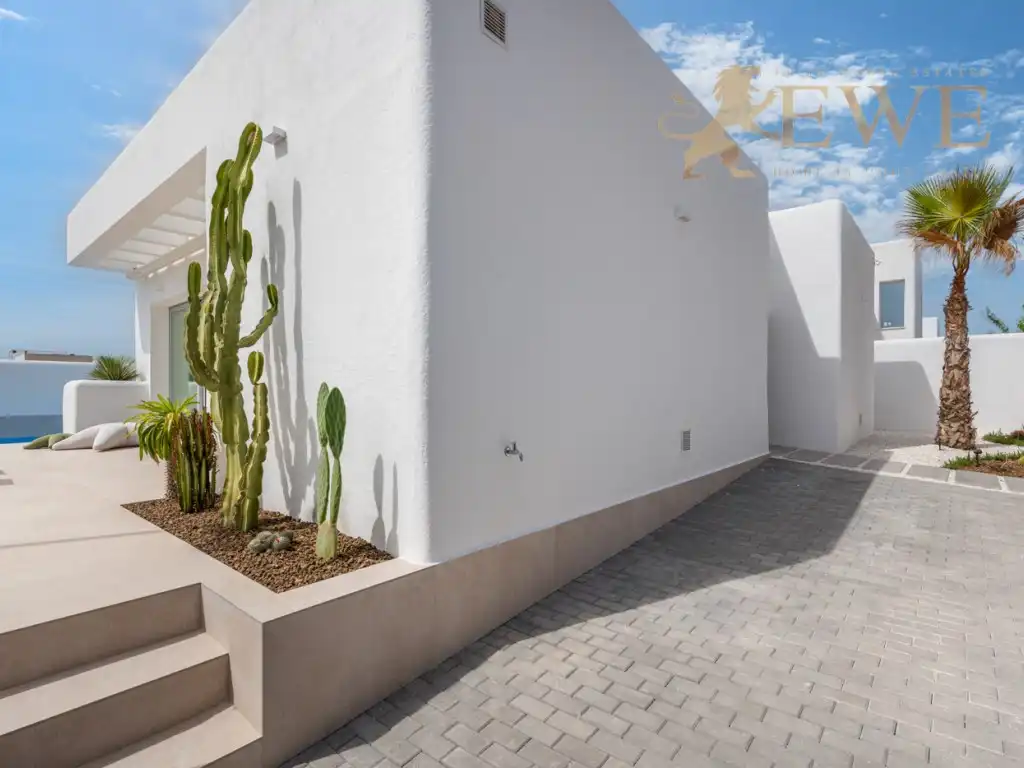 Chalet con piscina en venta en Las Lomas de Rame - Bahía Bella, imagen 11