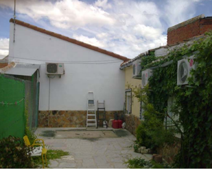 Vista exterior de Casa o xalet en venda en Cuerva