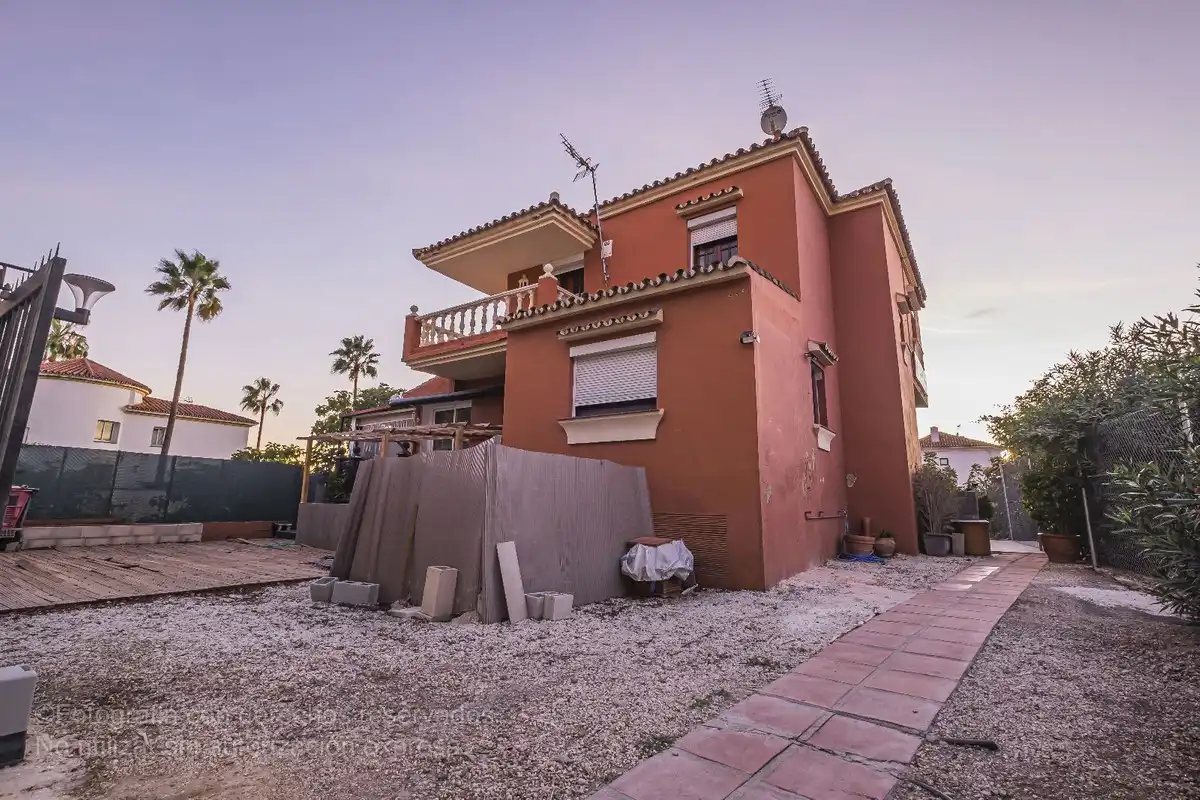 Chalet con terraza en venta en Calle Castilla 99, imagen 26