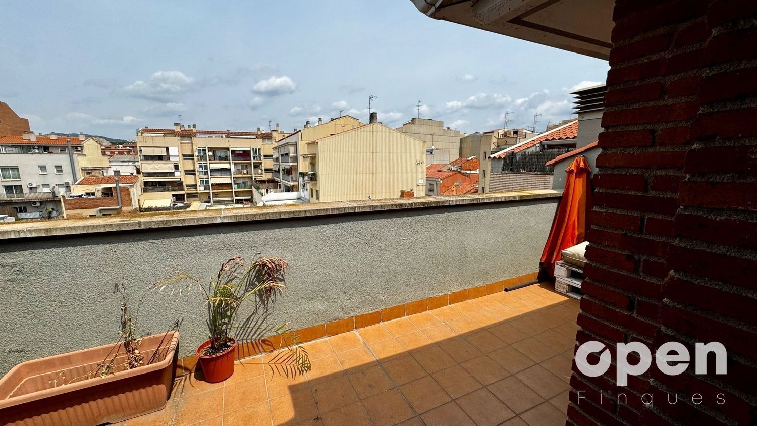 Balcony of Duplex for sale in Terrassa  with Air Conditioner, Heating and Parquet flooring