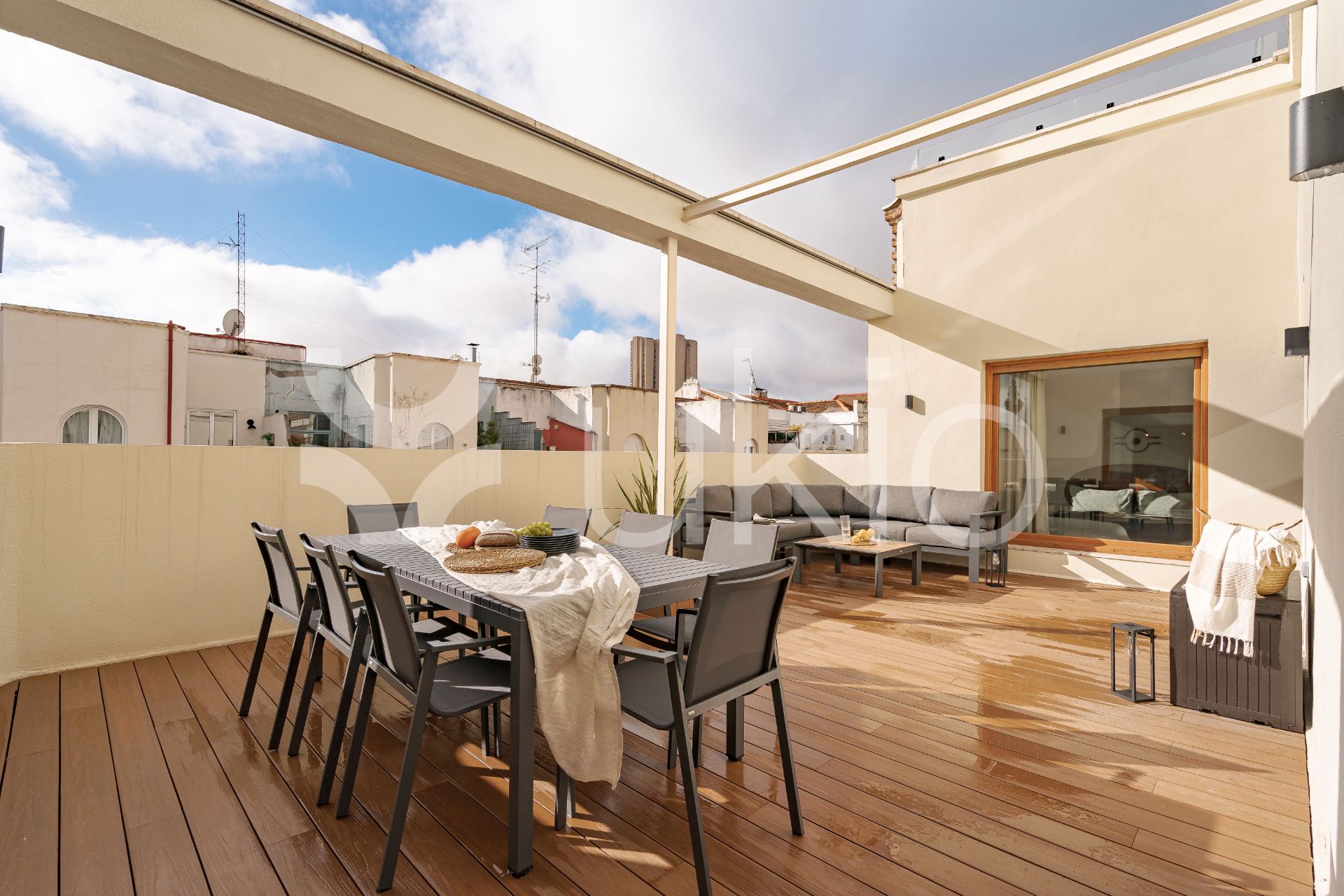 Terrassa de Apartament de lloguer en  Madrid Capital amb Aire condicionat, Calefacció i Terrassa