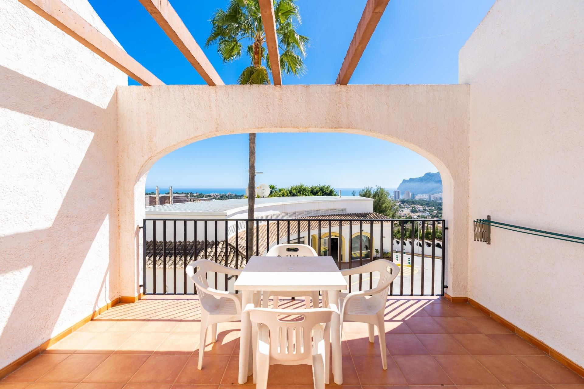 Terrassa de Apartament en venda en Calpe / Calp amb Aire condicionat, Terrassa i Piscina comunitària