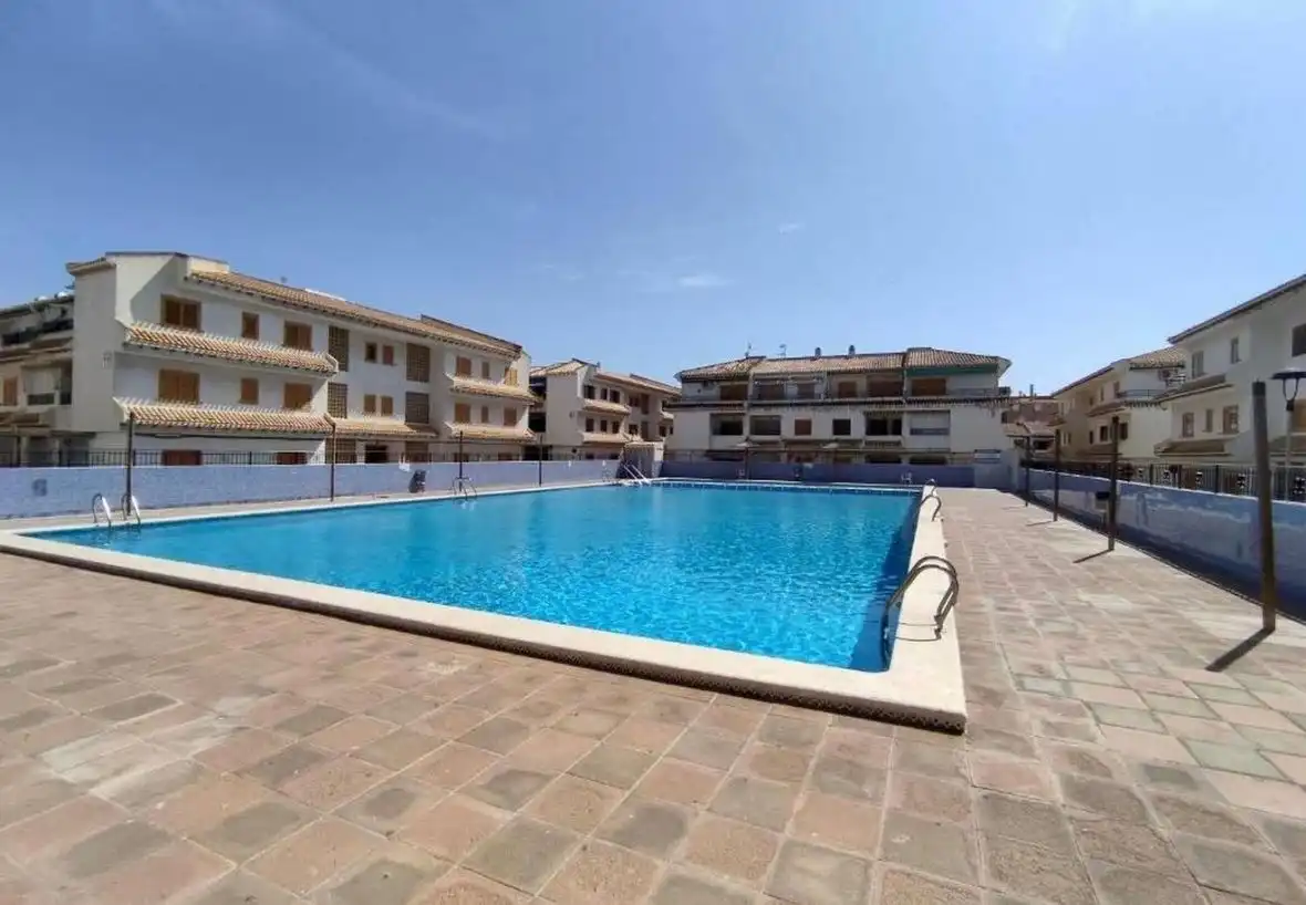 Piscina de Apartamento en venta en Santa Pola