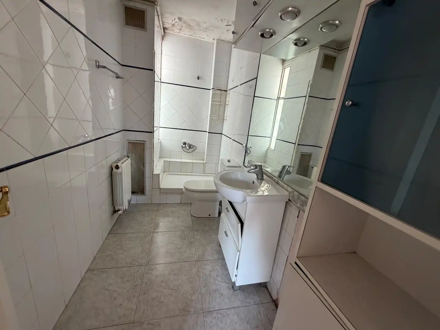 Bathroom of Flat for sale in Veïnat