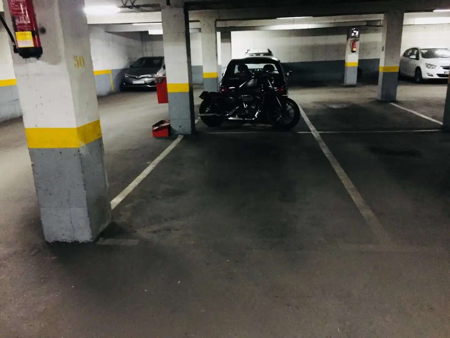 Parking of Garage for rent in Madrid