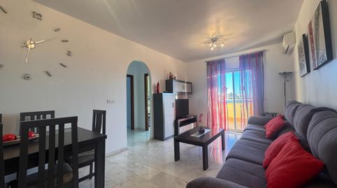 Foto 2 de Piso en venta en Calahonda - Carchuna, Motril