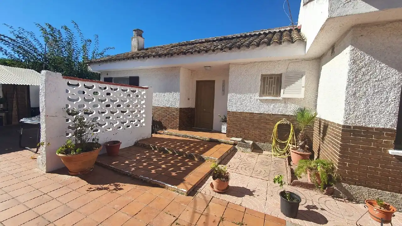 Villa avec jardin à vendre à Carrer el Palmeral 70